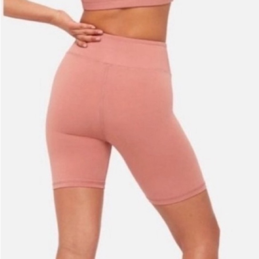 MATE the Label Women's Dusty Rose Bike Shorts - Picture 2 of 8